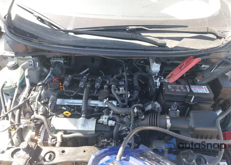 2024 Nissan Versa 1.6 S z USA, uszkodzony, nr VIN 3N1CN8DV3RL836486